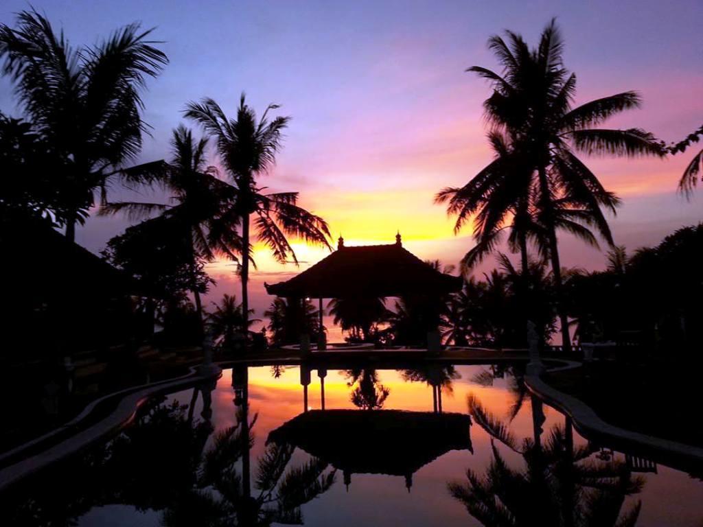 Bali Sunset Hotel Negara  Экстерьер фото