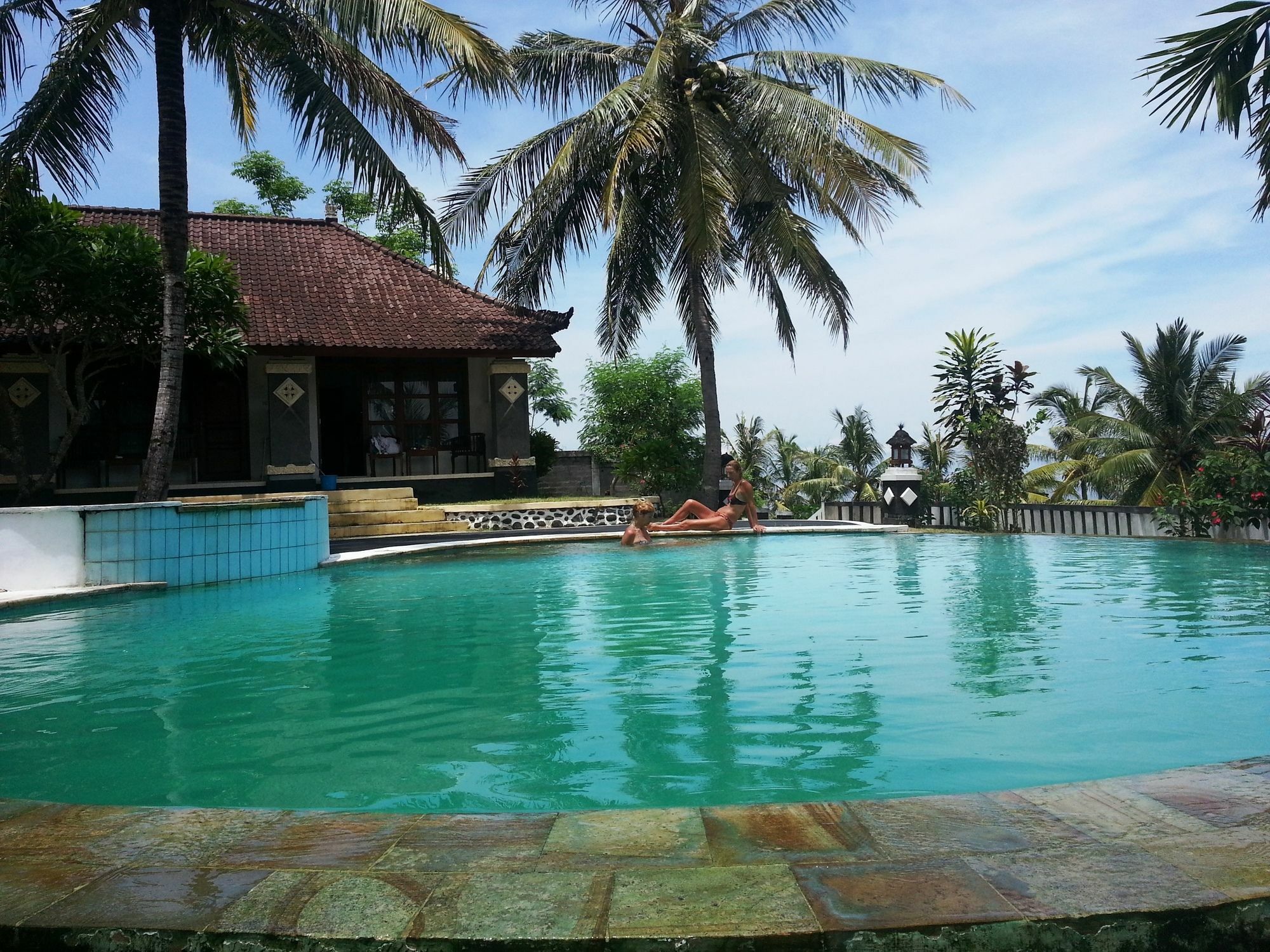 Bali Sunset Hotel Negara  Экстерьер фото